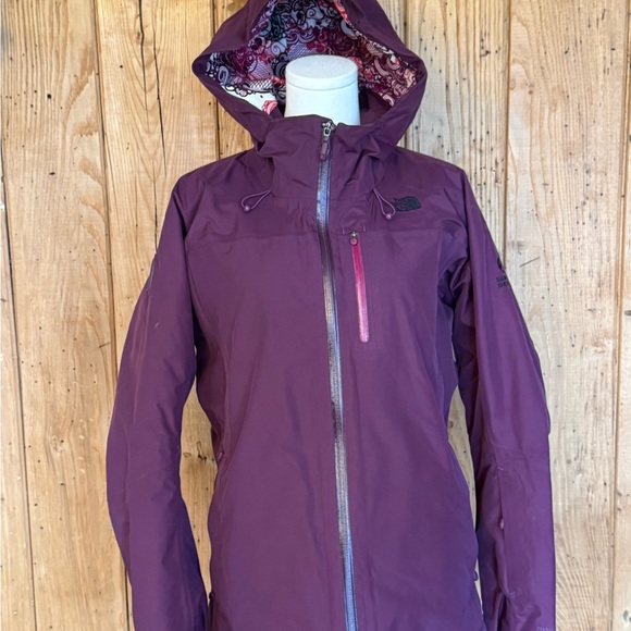 The North Face Summit Series HyVent Alpha Jacket Womens L Burgundy Hooded RECCO - Picture 2 of 14